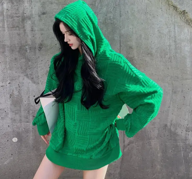 Роскошная зеленая толстовка с капюшоном новинка 2022 Женская свободная в темные