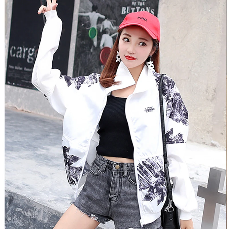

Новая одежда Солнцезащитная Летняя женская Свободная верхняя одежда с принтом с подставкой кардиган на молнии темперамент Hanrajuku пальто ZX707
