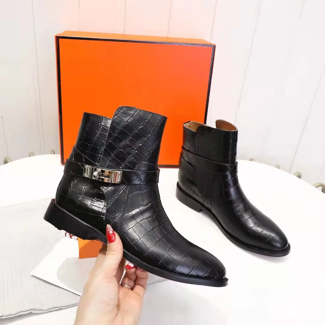 

Factory Sales Real Genuine Leather Fashion Ankle Boots Women Buckle Flat Heel botas de invierno para mujer Brand Shoes Size 42