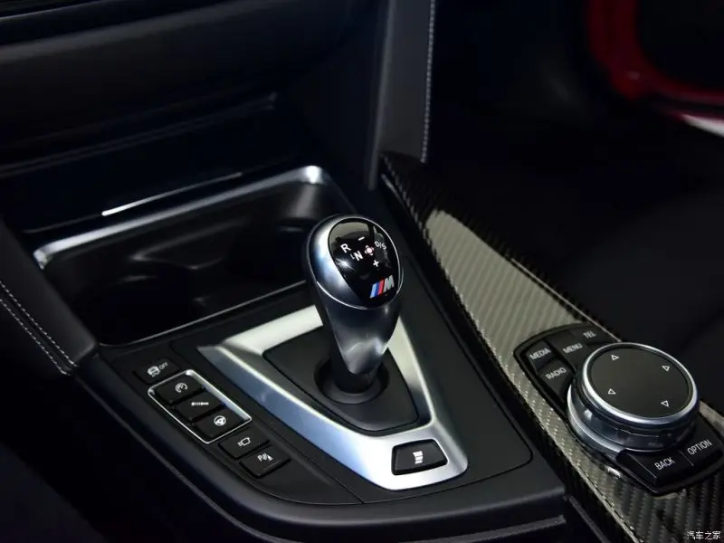 Автомобильные аксессуары отделка из углеродного волокна для BMW F80 M3 F82 M4 |