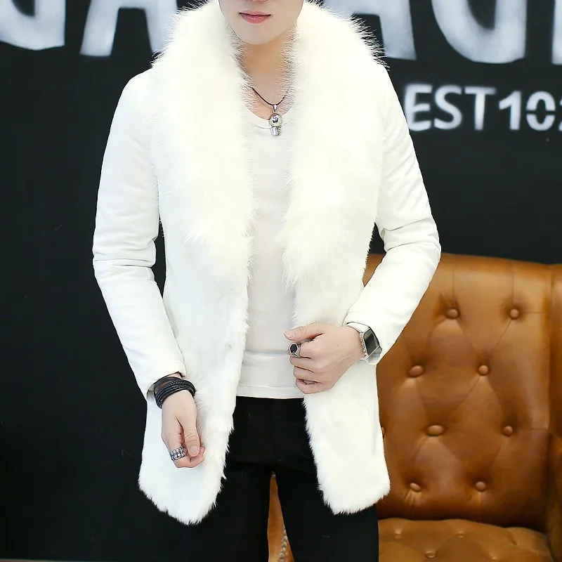 Мужское пальто из искусственной кожи зимнее средней длины с большим меховым