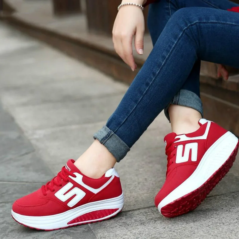 

2021 New Fashion Women Breathable Mesh Lace Up Casual Platforms Shoes Height Increasing Rocking Sports Wedge Sneakers