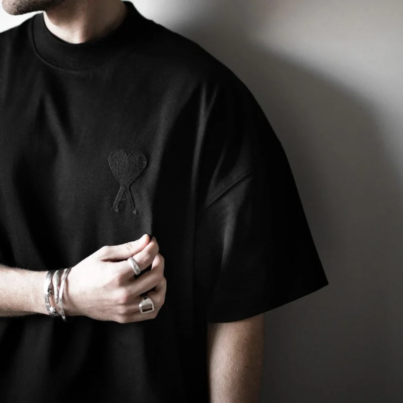 

2021 New Multi-Color Letters Embroidered Crew Neck Short Sleeve Heart Loose T-shirt Men and Women Couple T-shirt