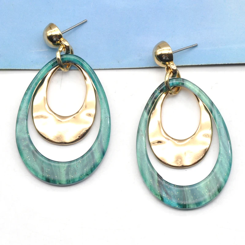 Маленькие милые разноцветные акриловые серьги гвоздики со звездами для женщин и