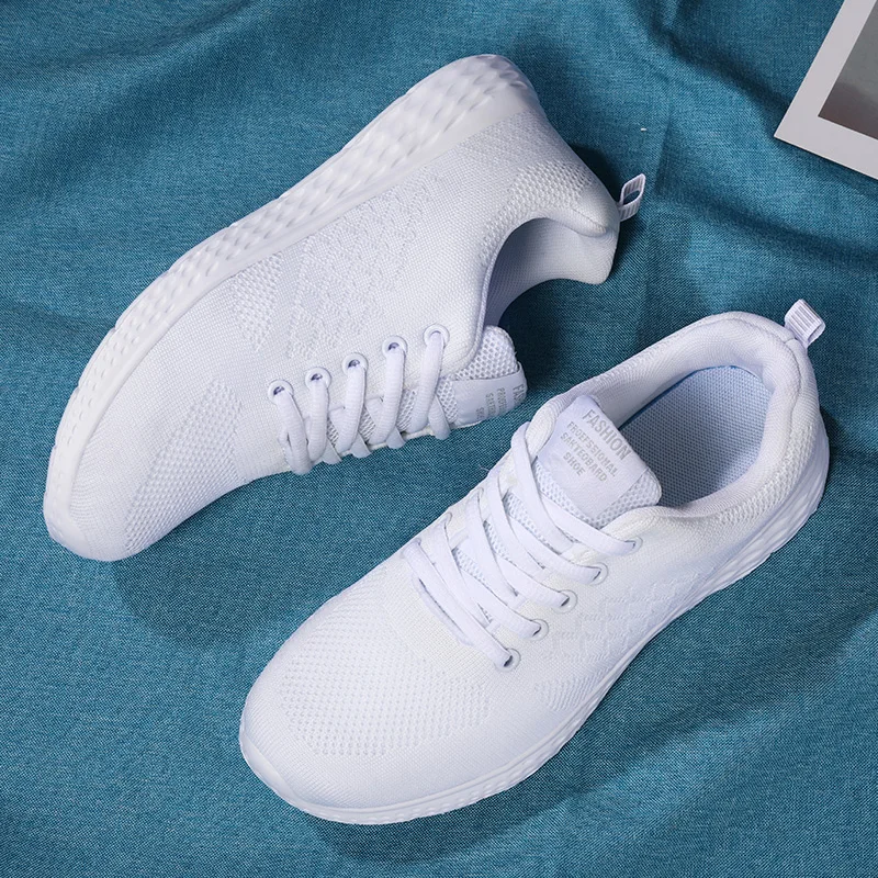 Tenis Feminino Fashion Women Sneakers Running Shoes Outdoor Sports Shoes Breathable Mesh Comfort Jogging Shoes Lace Up Ladies
