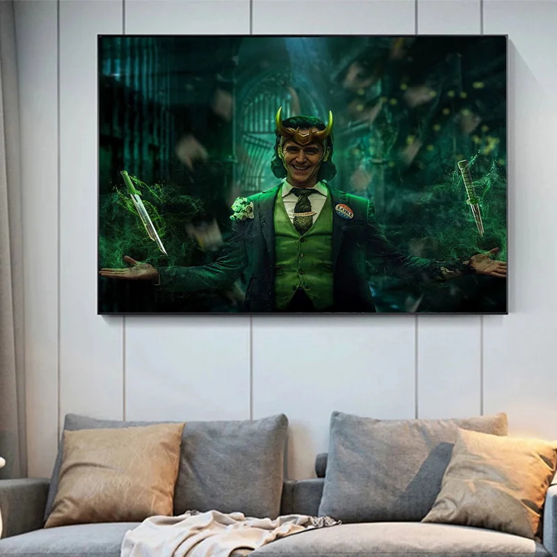 Постеры и плакаты с изображением Тома хиддлстона из сериала Marvel 2021 Локи 1 сезон