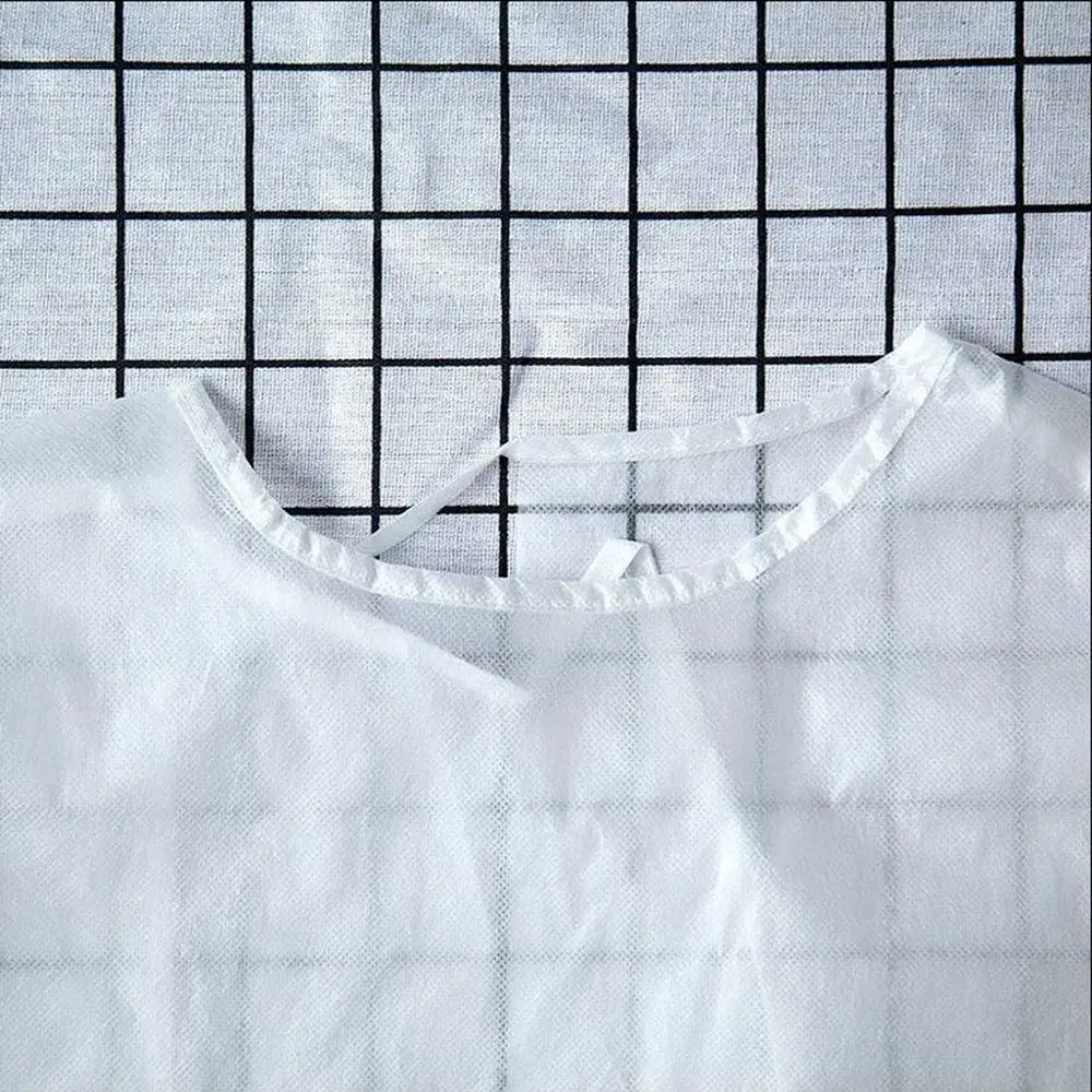 Одноразовая Защитная одежда без пыли водонепроницаемые изоляционные халаты