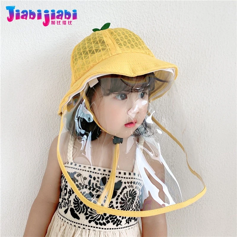 Детская шапка маска для мальчиков и девочек защитная пластиковая козырек лица