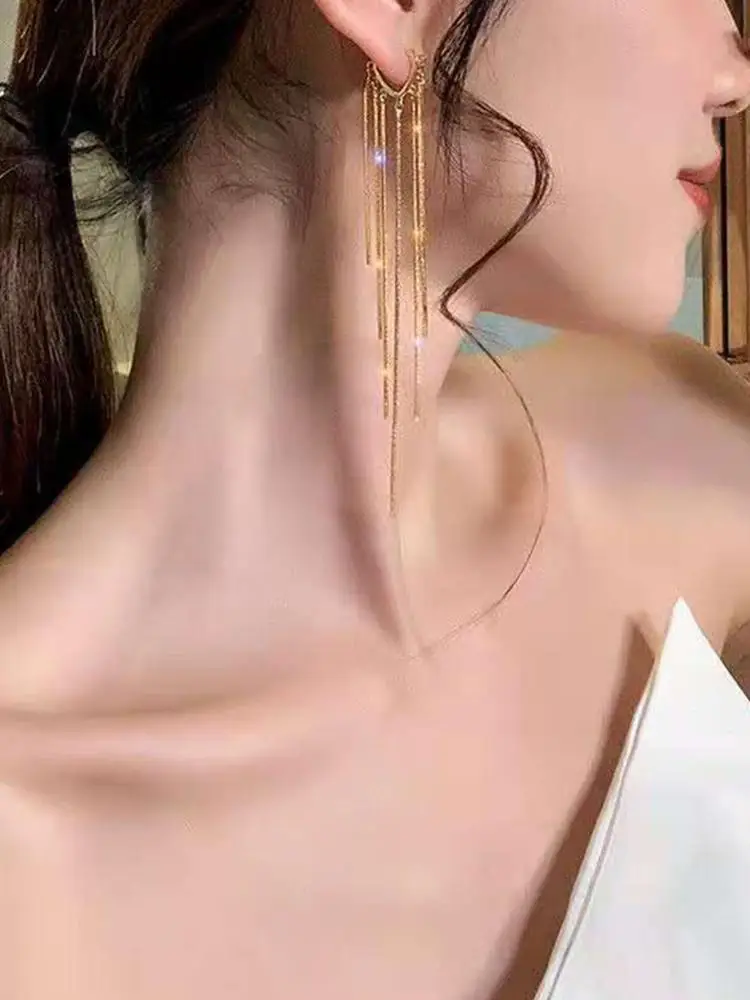 

Fashion Gold Heart Tassel Earrings Stud Long Drop Crystal Earrings Party Long Tassel Personalized Dangle Women X0V3