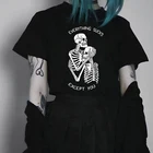 Женская футболка со скелетом и черепом ко Дню Святого Валентина