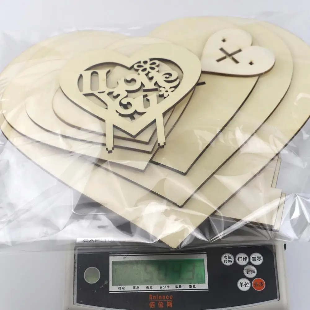 Деревянная подставка в форме сердца для свадьбы шоколада дерева Свадебная