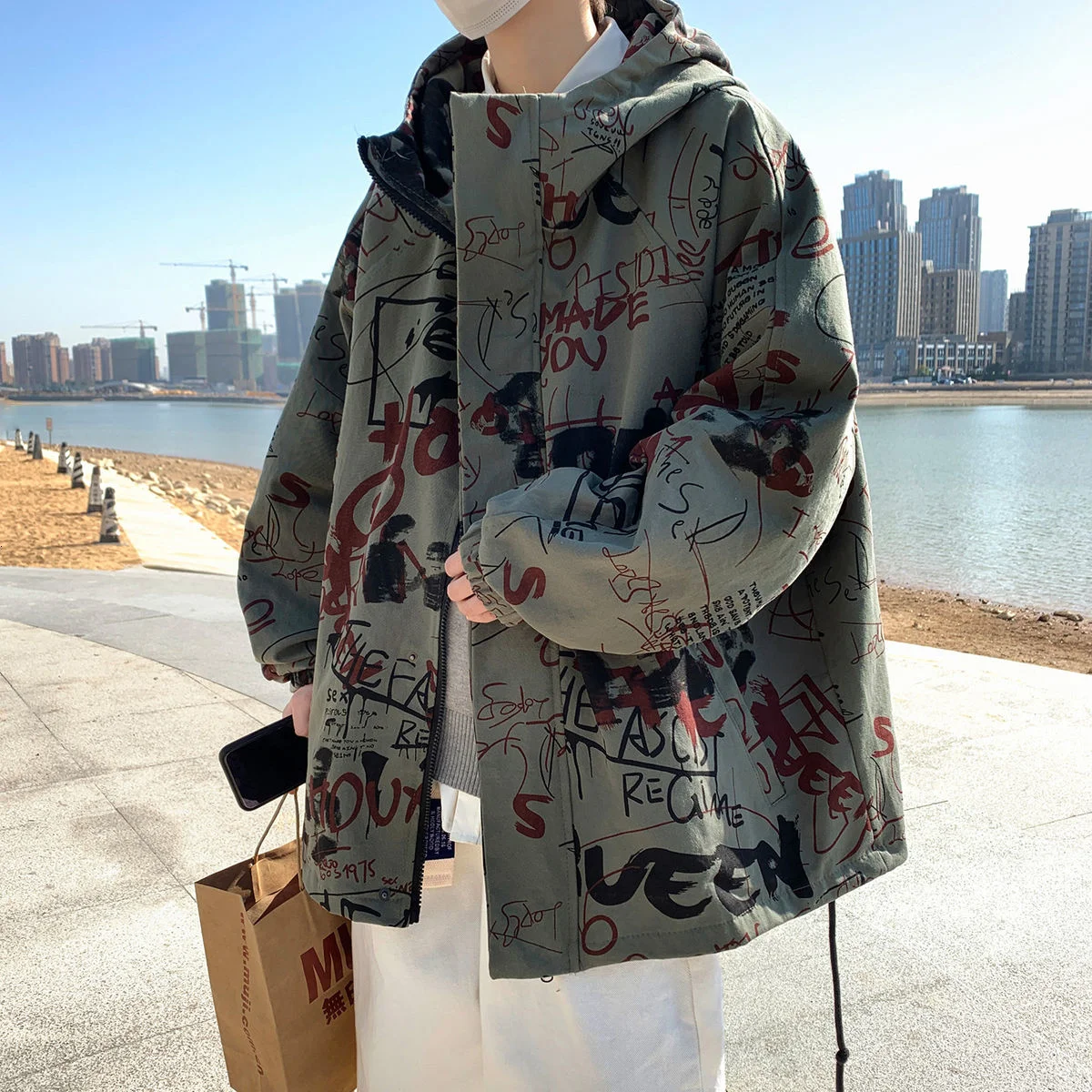 

Мужская куртка-бомбер с капюшоном, зеленая/коричневая Повседневная модная ветровка в стиле хип-хоп, с граффити, 2021