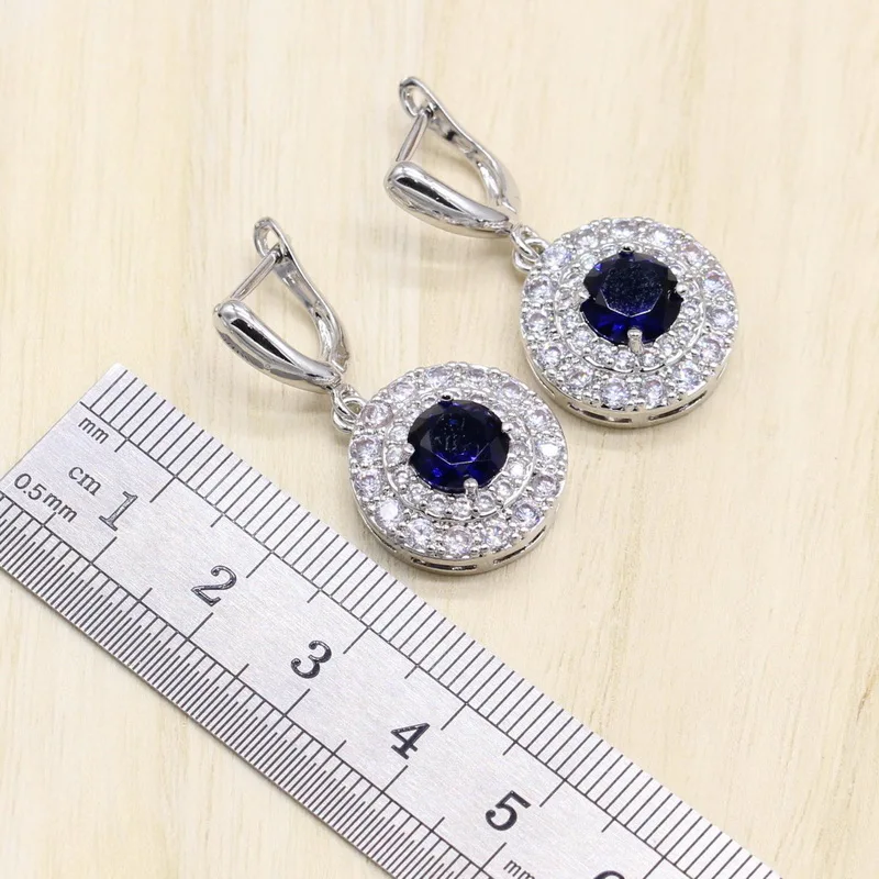 Женский ювелирный комплект из колье и серёг серебристого цвета | Украшения