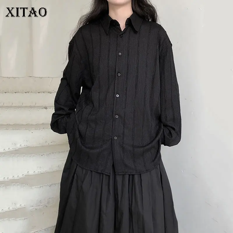 

Shirts & Blouses