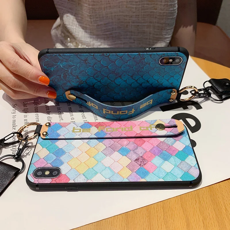 Чехол для Samsung Galaxy S20 Ultra Plus A71 A51 A70 A50 S8 S9 S10 Note 10 чехол на запястье с рыбьей чешуей |