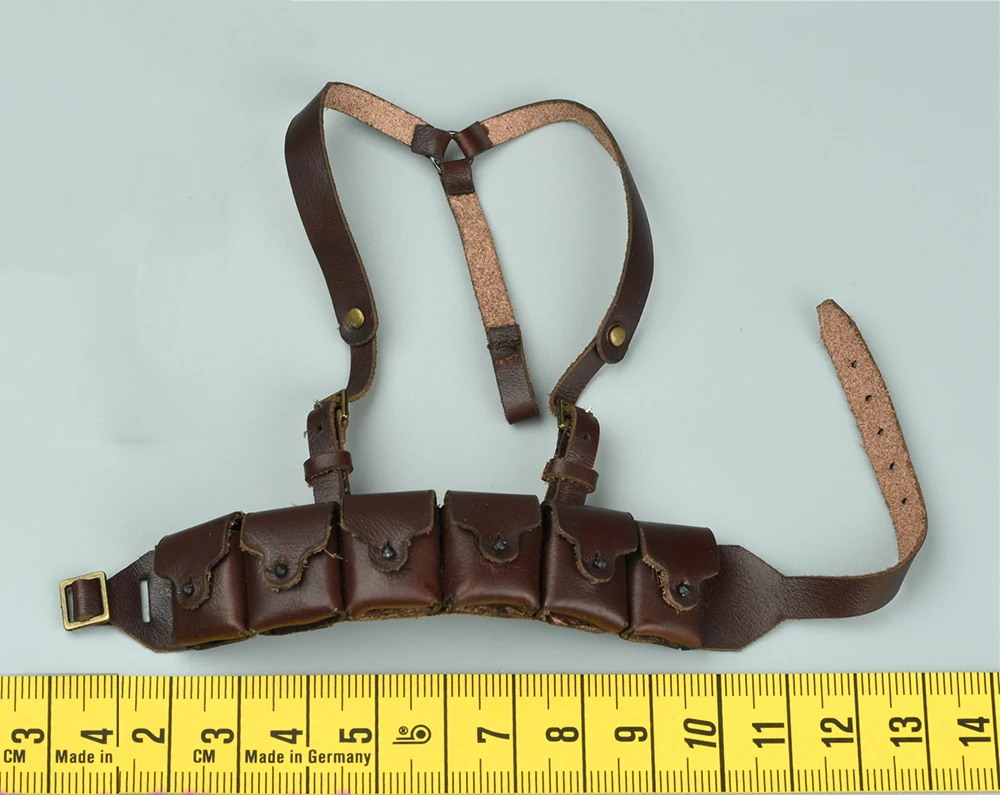 

QOTOYS 1/6 Scale QOM-1022 Military 171 Division In 1938 Leather Five-pack Chest Hanging Vest Model For Body Doll Scene Component