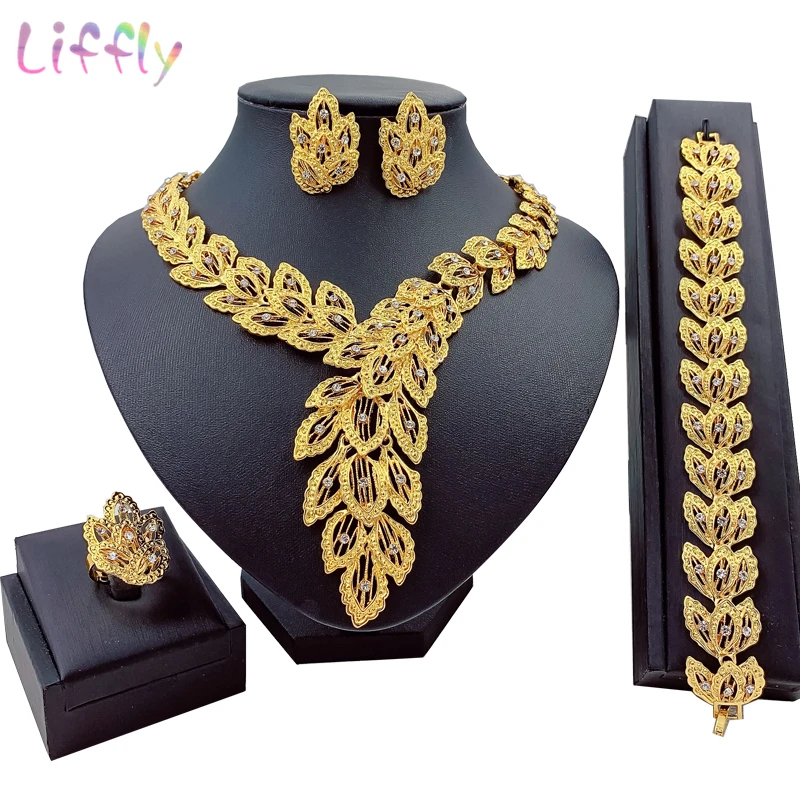 Женский ювелирный комплект из колье и серёг с кристаллами | Украшения аксессуары