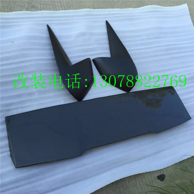 

3PCS Carbon Fiber Rear Roof Lip Spoiler Wing for Macan 2014-2015 GSC Style