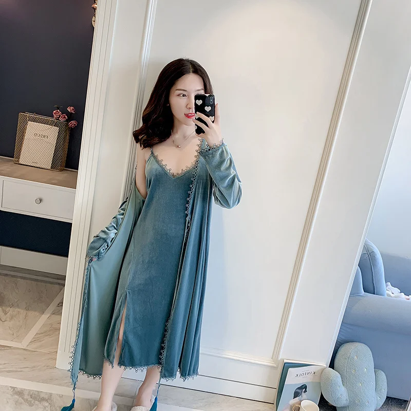 

Pyjamas Women 4 Pieces Sets Sexy Lace female pleuche velvet Pajama spring Pijama Sexy sleepwear for Women Chest Pads