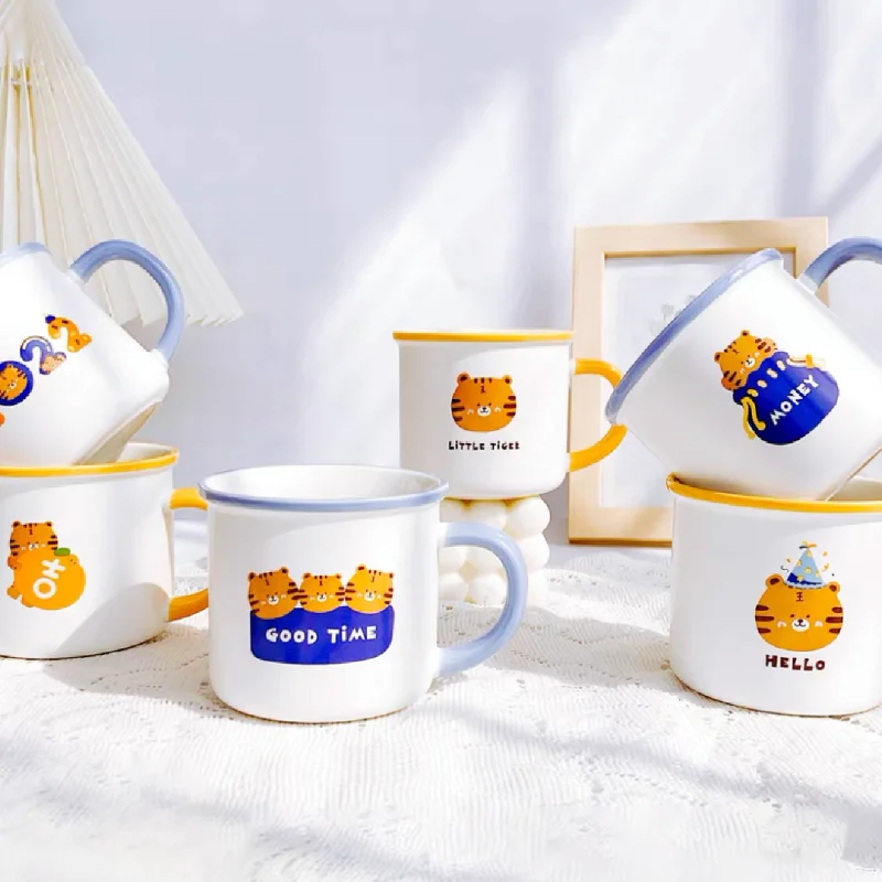 

2022 Little Tiger Mugs Cartoon Children Students Water Glass The New Year Holiday Gift Ceramic Cup Girl Breakfast Copos Taza اكو