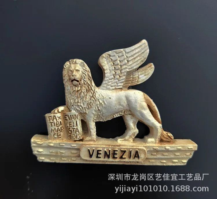 Магнит на холодильник декоративный город сувенир США Лас-Вегас Италия статуя