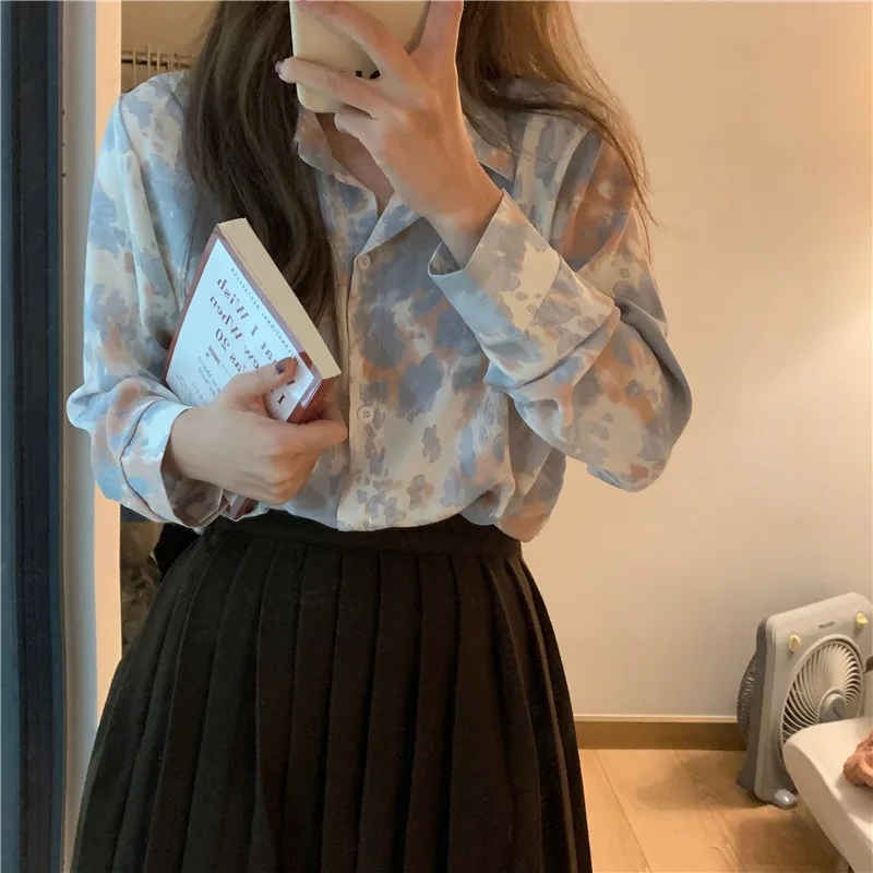 

Tie-Dyed Shirt Women's Design Sense Niche Chic Top Long Sleeve Shirt Inner Wear Bandage Dress Coat 2021 Spring Women's Clothes