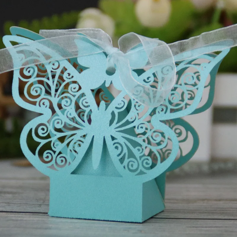 

20/50Pcs Butterfly Laser Cut Hollow Carriage Favors Box Gifts Candy Dragee Boxes with Ribbon Baby Shower Wedding Event Party