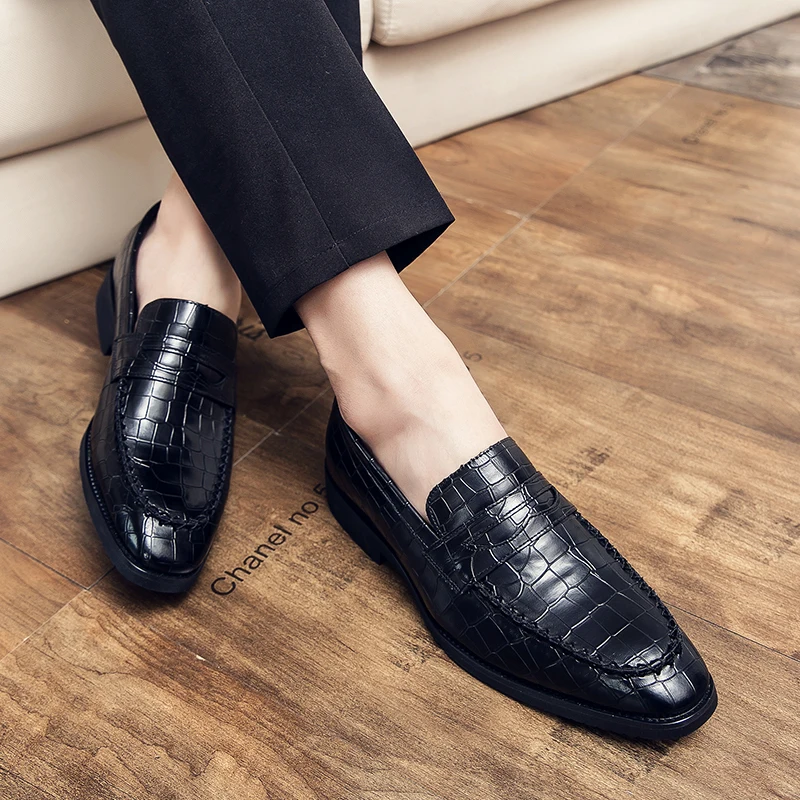 

Leather Men Dress Shoes Business Lace Up Men Loafers Formal Oxford Men Wedding Party Outdoor comfort Shoes Large size 38-48