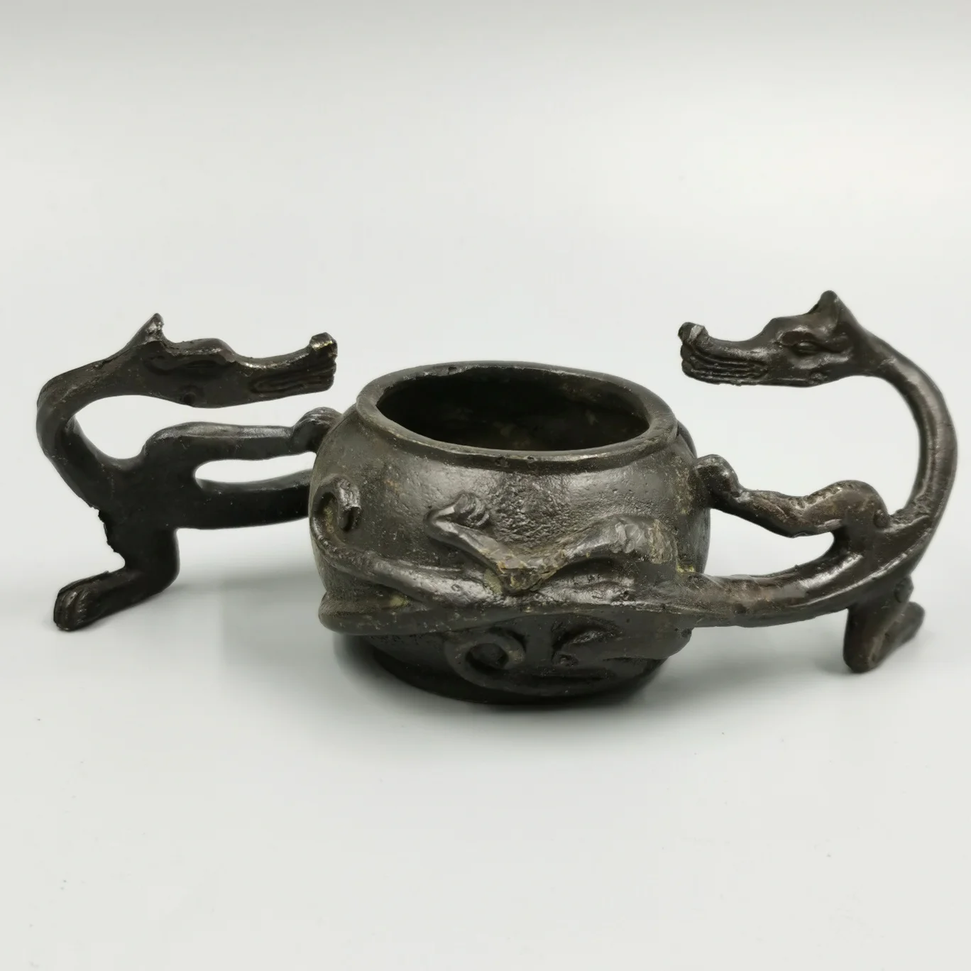 

Chinese Pure Brass Antique Writing-brush Washer