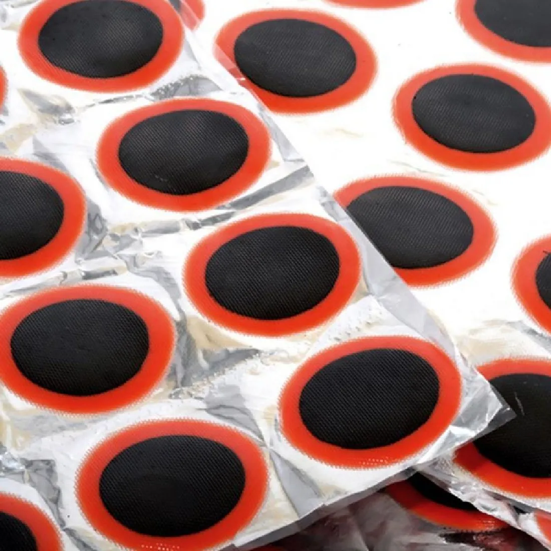 

Round Rubber Bicycle Tire Patch Cycle Repair Tools Cycling Bike Tire Tyre Inner Tube Puncture Cycle Repair Tools 48pcs 25mm