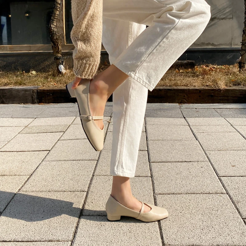 

Flat Shoes Women Soft Ballet Slip-On Shoes Woman High Qualiy Casual Ballerina Square Toe Flats Ladies Shoes Large Size