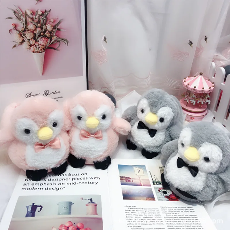 Домашние тапочки симпатичная мультяшная сетчатая красная обувь в виде пингвина