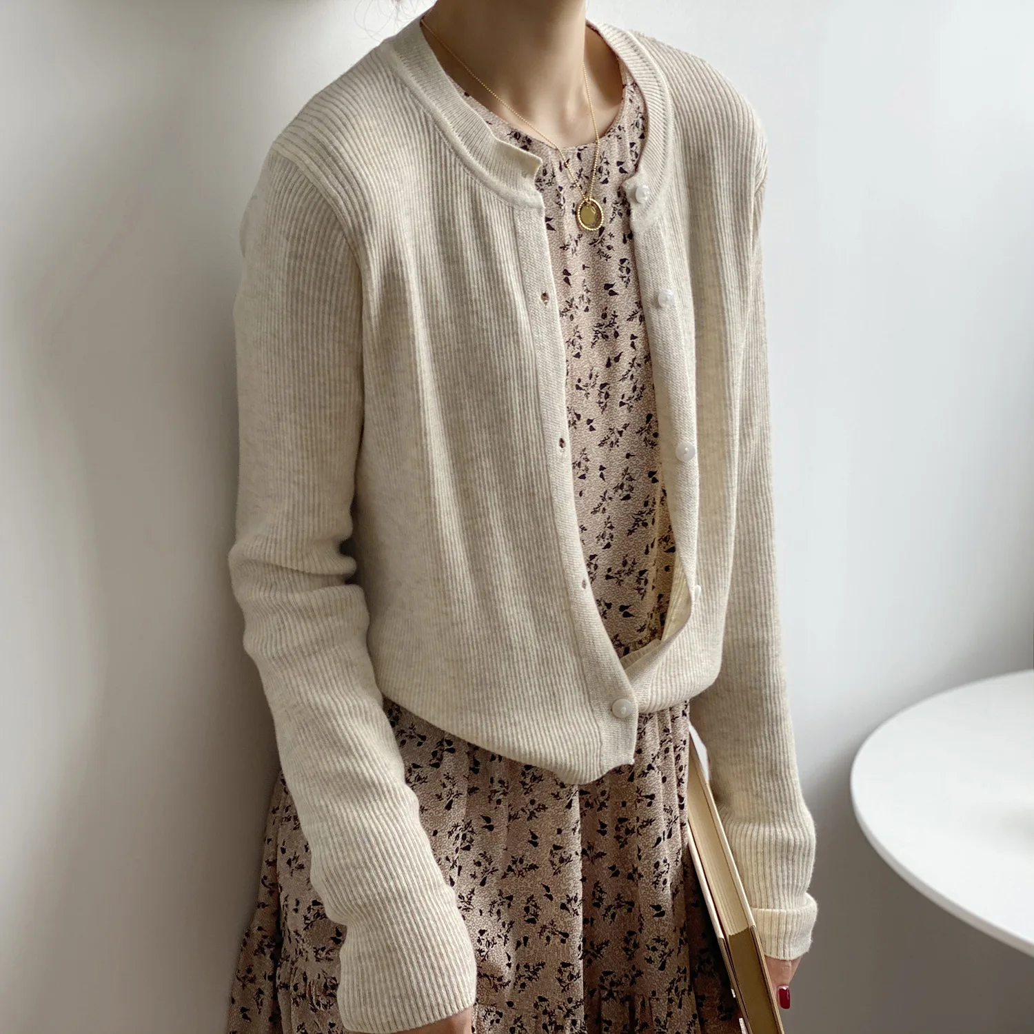 

Slim Sweater Women's 2020 Autumn New Korean Fashion Round Neck Long Sleeve Cardigan Top Solid Color