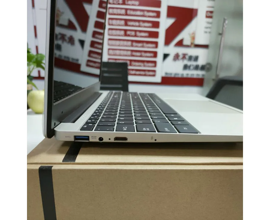 

2021 great asia 15.6inch i5 10th 8GB RAM 1920*1080 2.4G + 5.0G dual Frequency wifi laptops