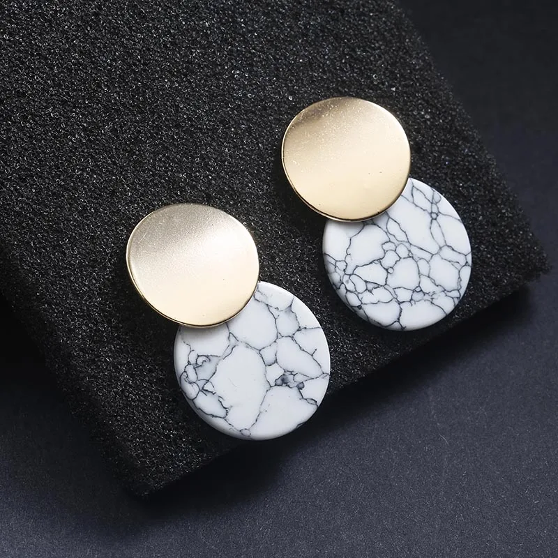 

Nueva moda ronda pendientes coreano pendientes para las mujeres geometrico redondo Irregular Pendiente de oro de la boda