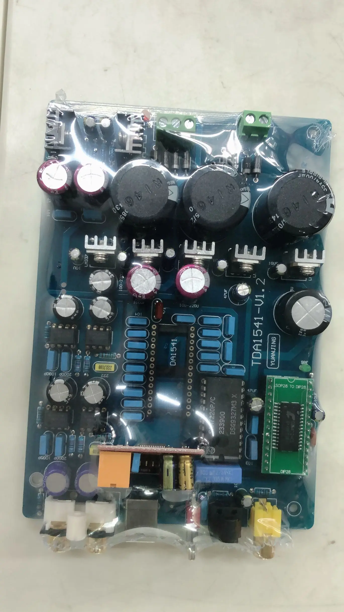 

YJ00122-TDA1541A Optical fiber coaxial USB decoder board (excluding 1541IC, not including 7220)