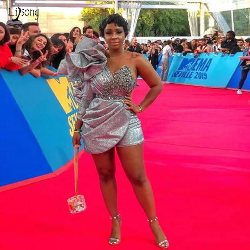 Блестящее серое короткое платье с блестками для выпускного вечера Сексуальные