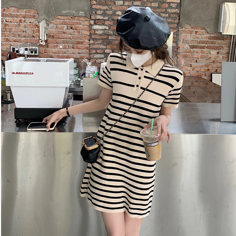 

Новинка 2021, тонкое вязаное платье в японском и корейском стиле, цельное милое Полосатое платье-футболка с коротким рукавом, женская летняя о...