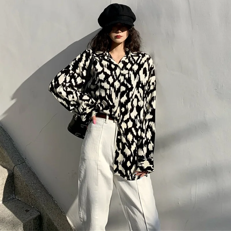 

Single Breast Goddess Fan Casual Loose Shirt Vintage Print Pattern Blouse Fashion 2021 Spring Elegant Full Sleeve