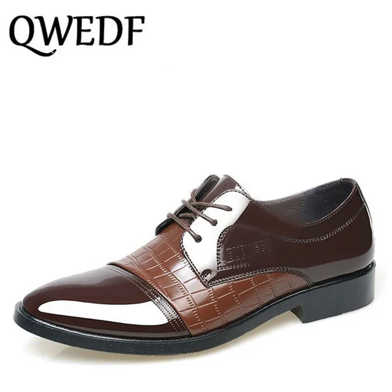 QWEDF 2019 новые модные крокодиловая полоса пэчворк Мужские модельные туфли Удобные