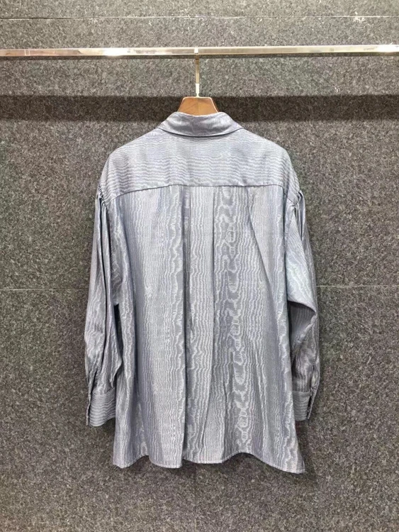 

2021 early spring new women's lapel abstract printing pattern decoration long-sleeved all-match shirt 105