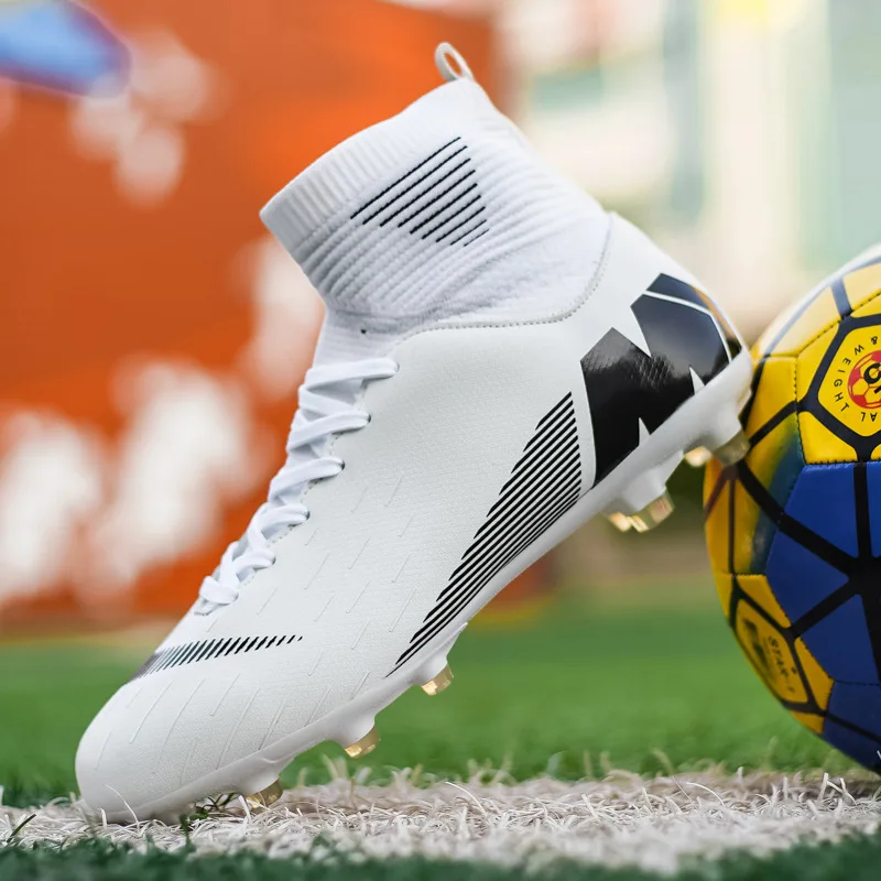

Football Shoes Men Women High-Top Flying Knitting Socks Long Nails Rubber Nails Soccer Boots Wearable Youth Training Shoes