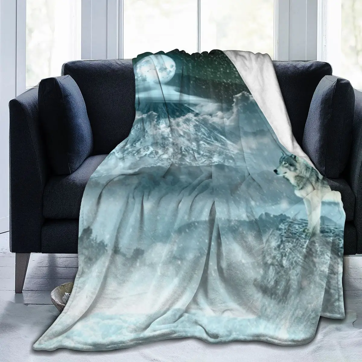 

Wild Wolf And Moon Animals Galaxy Fleece Throw Blankets For Sofa Bed Couch Dropship Wholesale Dropship Decorative Family Throw