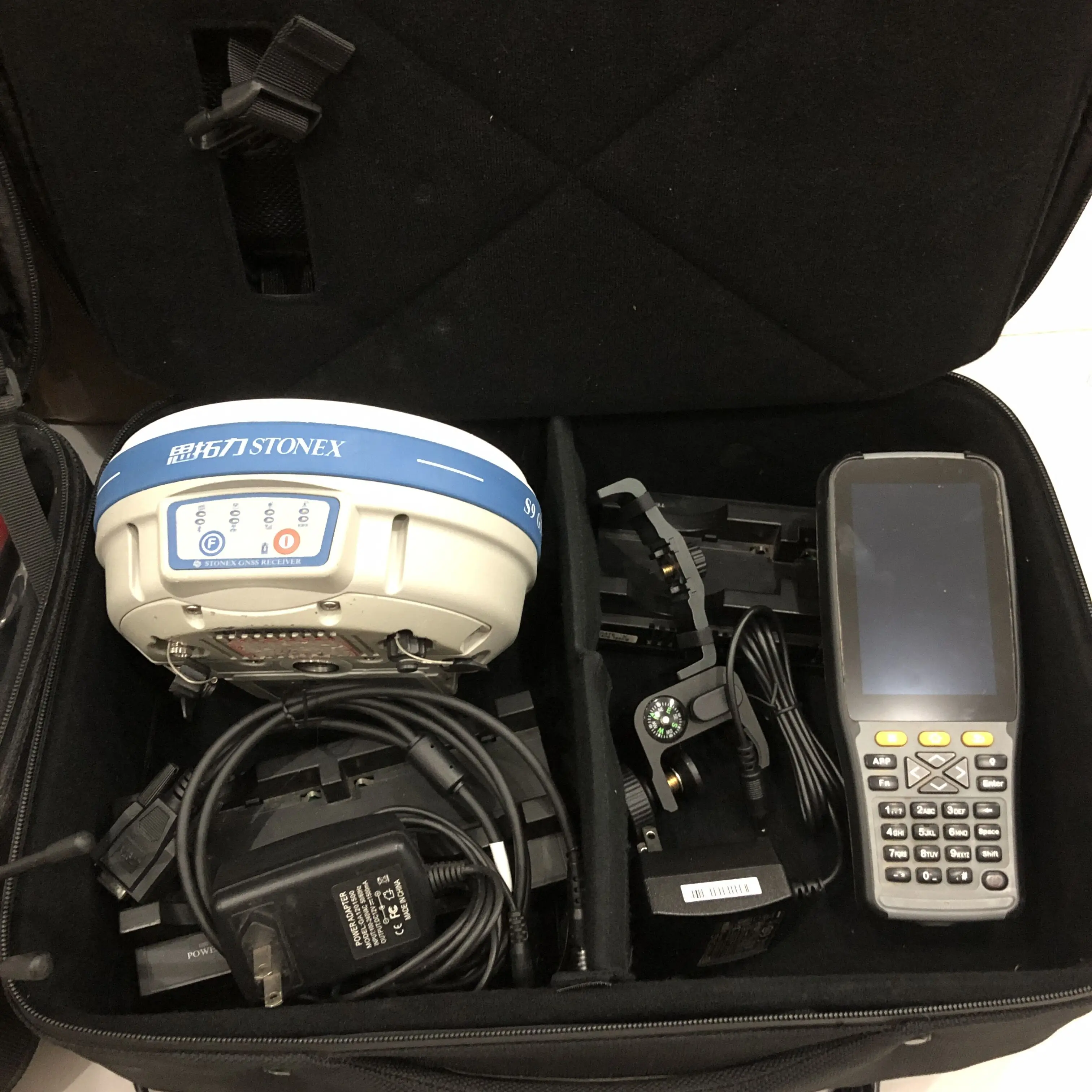 Б/у подержанное основание Stonex S9 S9III и полный комплект Rover Rtk Gps Gnss приемник Dgps