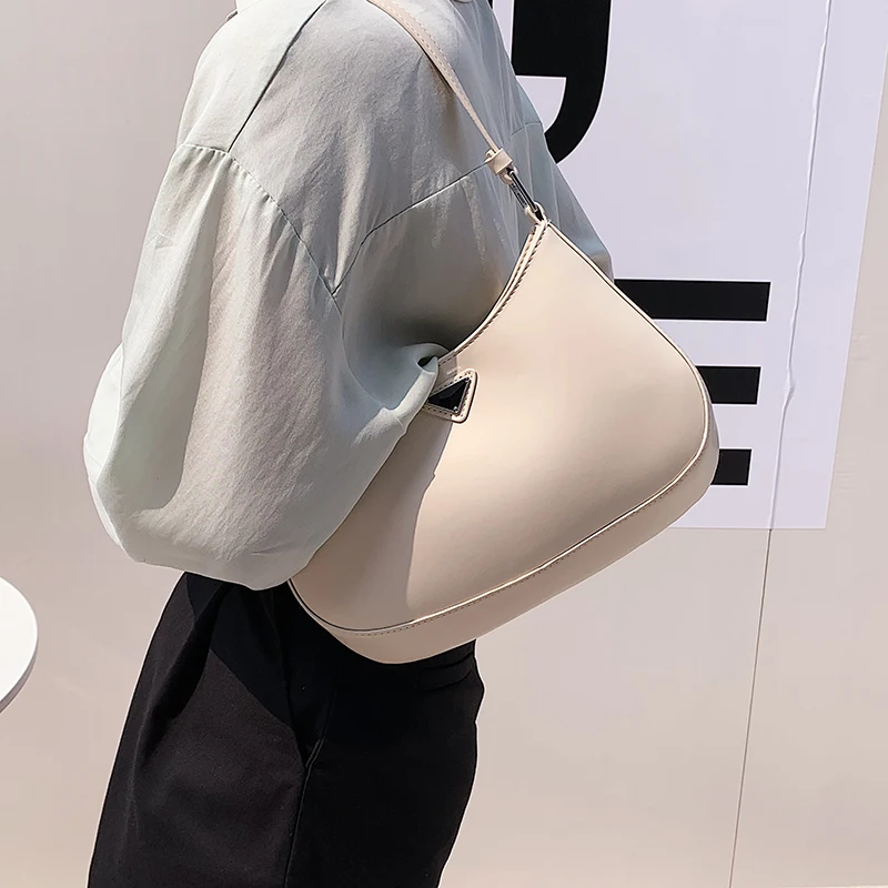 

2021 Simple Small PU Leather Underarm Shoulder Bags for Women Summer Handbags Female Fashion Brand Travel Totes