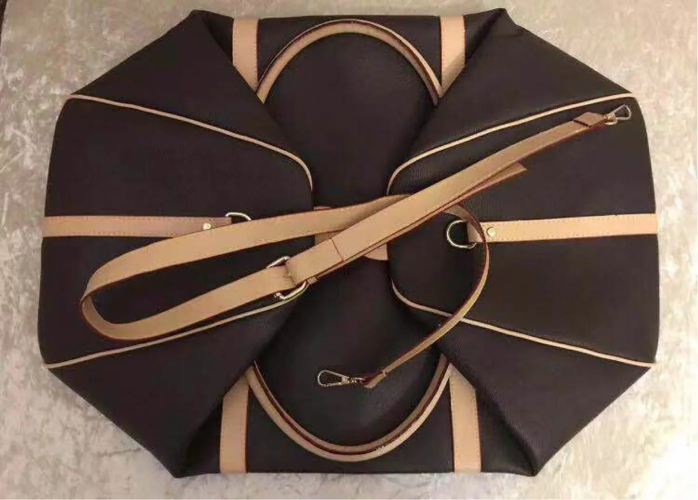 

Brand luxury designer fashion travel bag female luggage large size Keepall bag genuine leather high quality travel bag