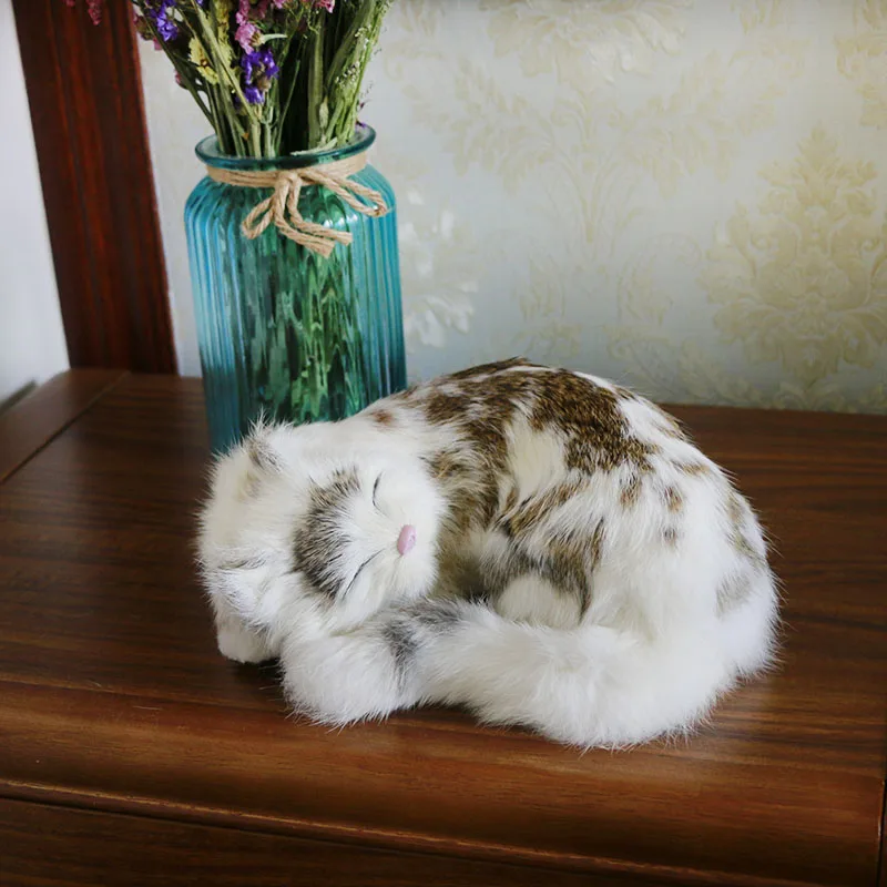 White and brown Имитация симпатичного кота большая белая меховая кошка кукла Спящая кошка плюшевая игрушка детский подарок пара подарок украшение дома фотографии реквизит - Цвет: White and brown