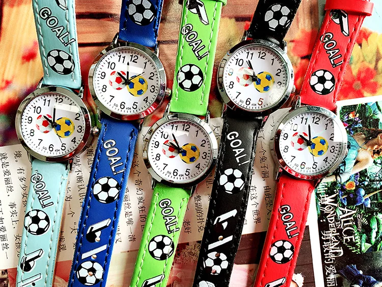 

Cartoon Football Children's Quartz Watch Boy Belt Watch Student Colorful Electronic Kids Wristwatch Gift Clock Reloj Infantil