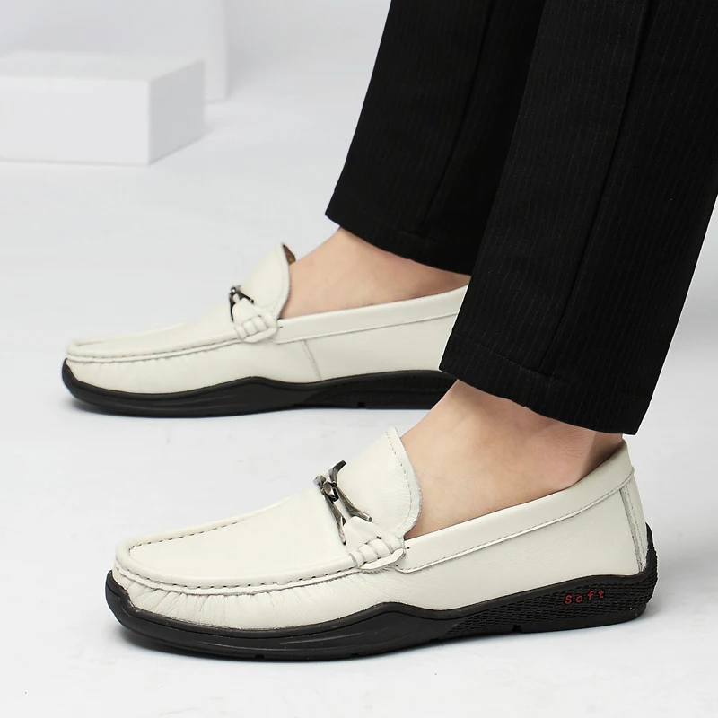 

Genuine Leather Men Casual Shoes Sneakers Mens Loafers Moccasins outdoor Breathable Slip on Driving fashion Shoes men