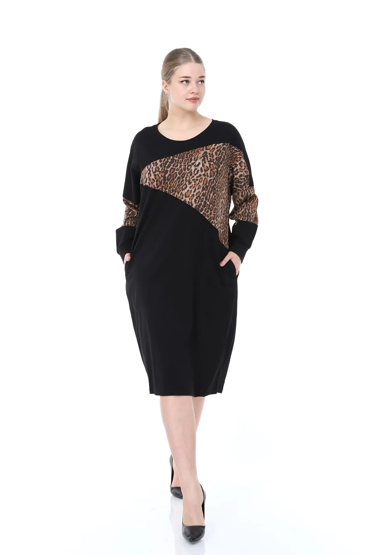 Женское платье с длинным рукавом и леопардовым принтом черного размера плюс